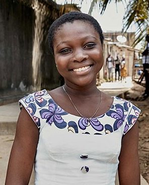 Norsunluurannikolla asuvalla Olivia Akalla on tyypin 1 diabetes.